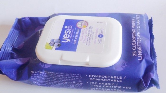 Yes To Blueberries Cleansing Facial Wipes Review
