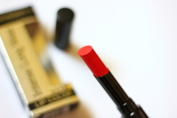 Coloressence Hot Red Intense Long Wear Lip Color