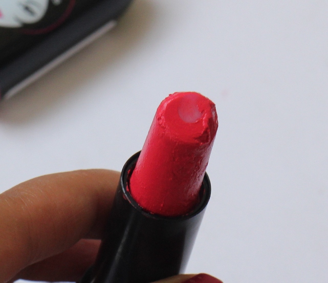 Elle 18 Flamingo Manavi Color Pops Lipstick