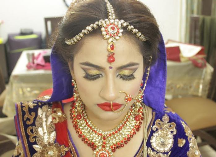 How to Achieve Captivating Bridal Eye Makeup in Just 5 Easy Steps