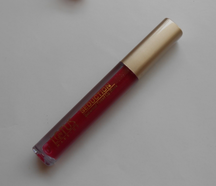 Lotus Herbals Seduction Botanical Tinted Lip Gloss – Cherry Sheen