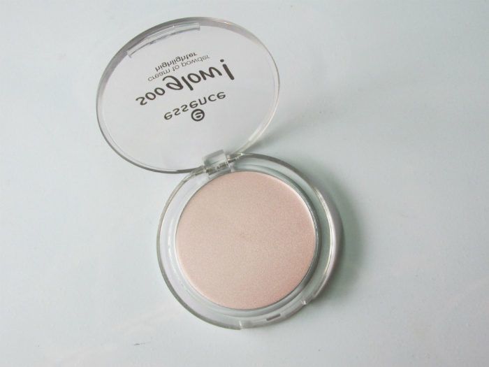 Essence Soo Glow! Cream to Powder Highlighter 20 Bright Up Your Life Review