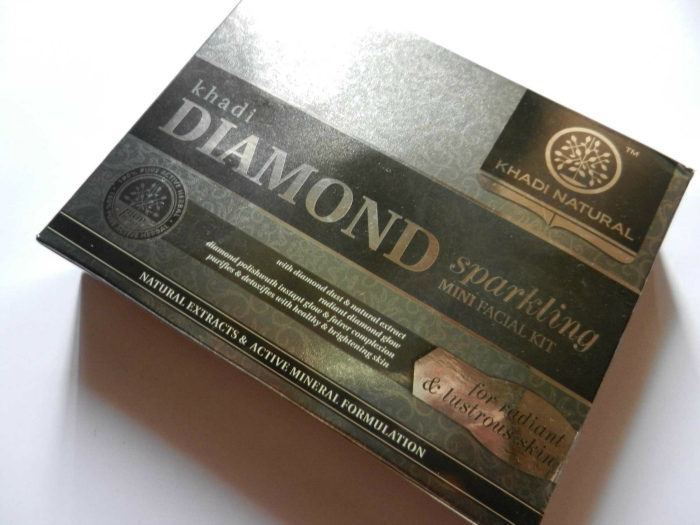 Khadi Diamond Sparkling Mini Facial Kit packaging