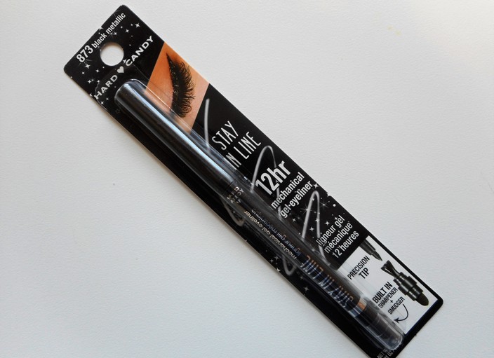 Packaging of black metallic liner