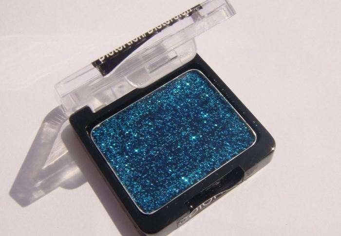 Wet n Wild Colour Icon Glitter Single Distortion Review