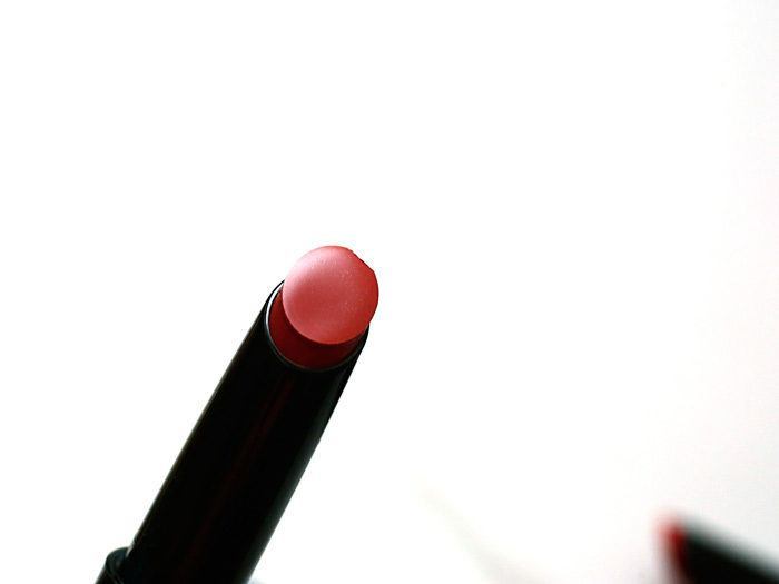 chanel rouge coco stylo lettre review