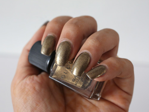 gucci nail paint iconic gold 3