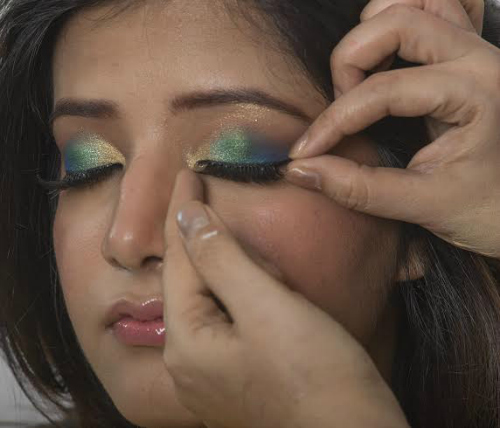 peacock feather eye makeup tutorial Step 8