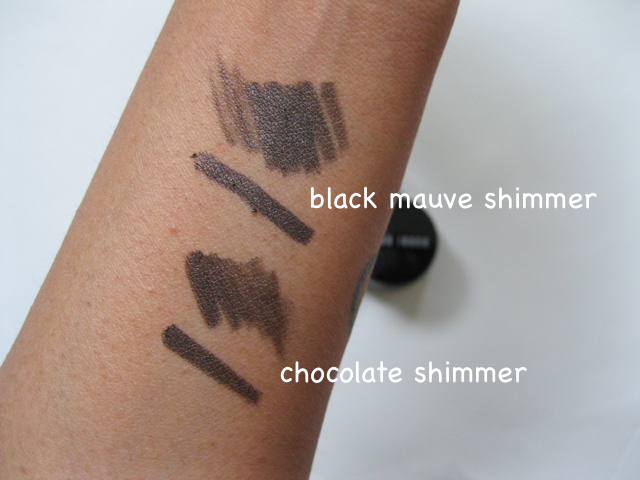 Bobbi Brown Black Mauve Shimmer Ink Long-Wear Gel Eyeliner swatch on hands