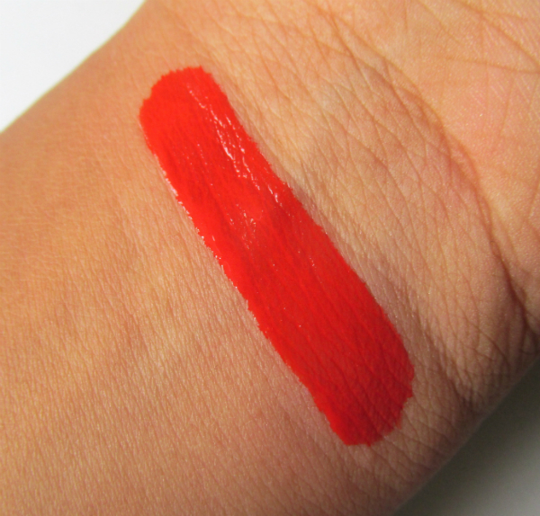 Coloressence Red Coral Liplicious Gloss Hand Swatch