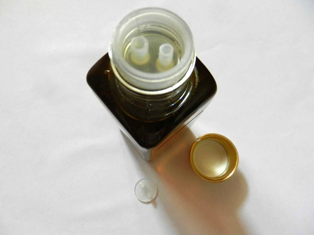 Kama Ayurveda Jwalini Retexturising Skin Treatment Oil bottle
