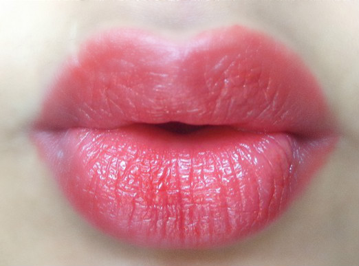 LA Colors Deep Red Chunky Lip Pencil lip swatch