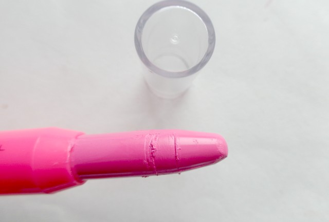 LA Colors Hot Pink Chunky Lip Pencil tip