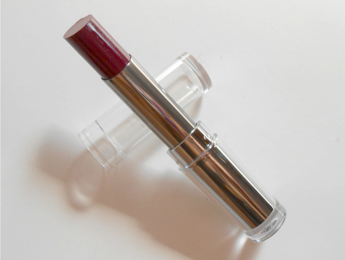 Lakme Absolute Wild Berry Lipstick open tube