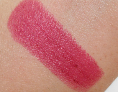 Lakme Absolute Wild Berry Lipstick swatch