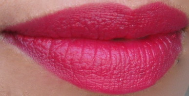 Lipstick Queen Cupid’s Bow Daphne Lip Pencil swatch on the lips