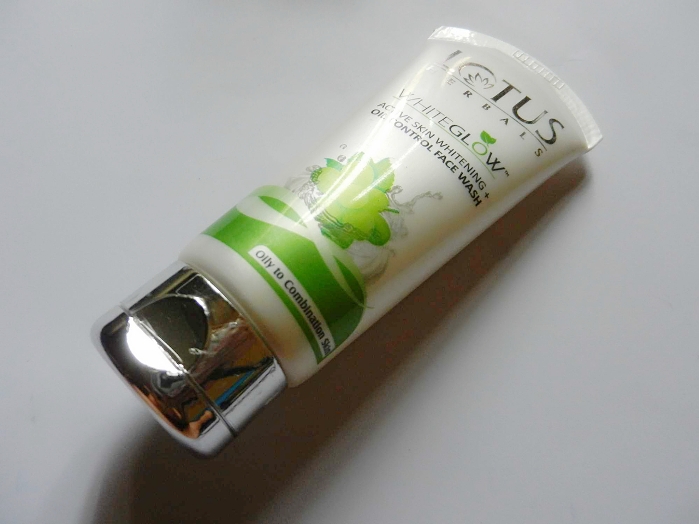 Lotus Herbals Whiteglow Active Skin Whitening and Oil Control Face Wash Review
