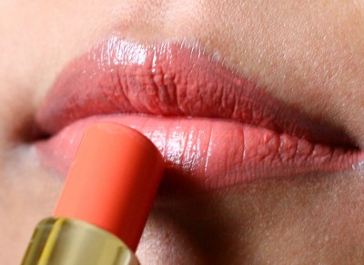 L’Oreal Summer Sienna Intelligent Color-Caressing Lip Balm lip swatch