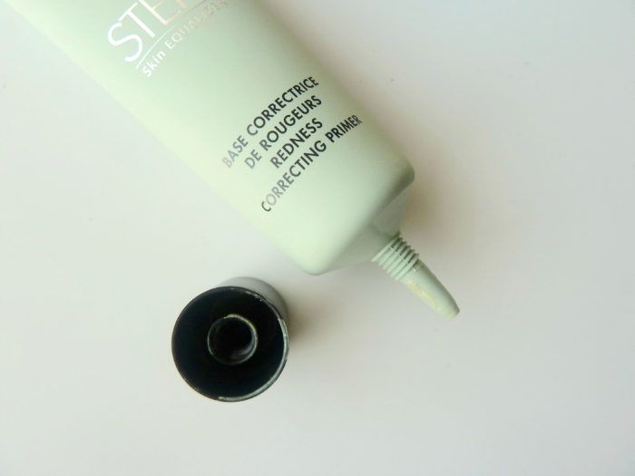 Make Up For Ever Step 1 Skin Equalizer Redness Correcting Primer tube opening