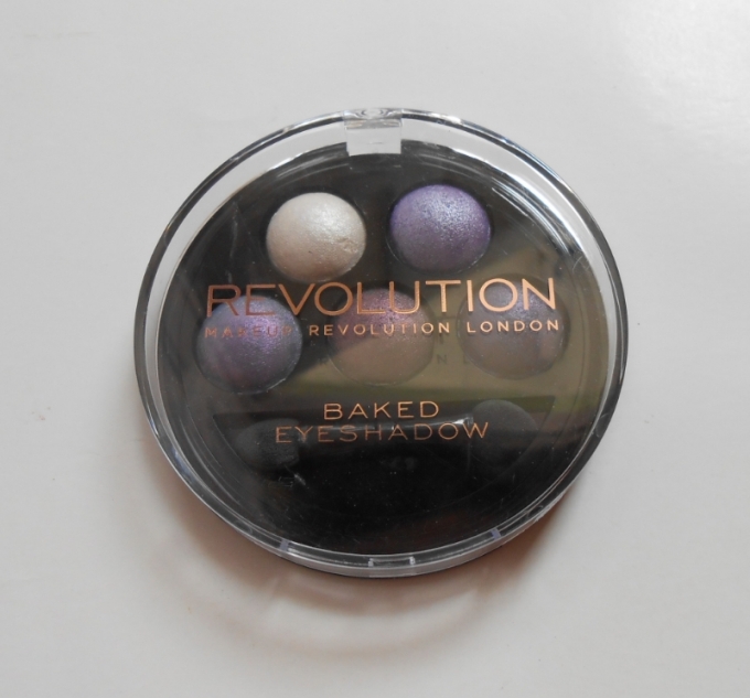 Makeup Revolution Electric Dreams Baked Eyeshadow packaging
