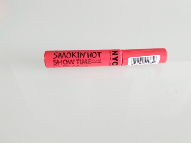NYC Smokin' Hot Show Time Volume Mascara