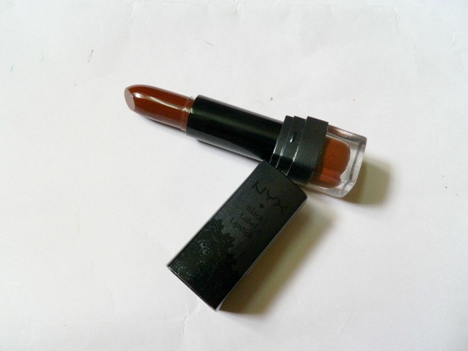 NYX-Chocolate-Mousse-Black-Label-Lipstick-closeup