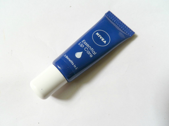 Nivea Shea Butter Essential Lip Care