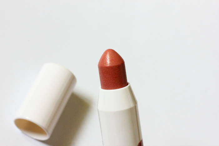 The Body Shop Poppy Nude lip and cheek stick