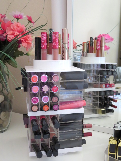 Zahra Beauty Spinning Lipstick Tower stand