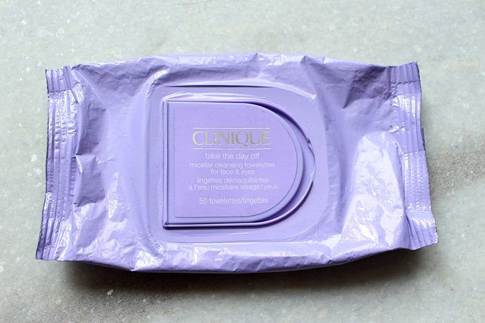 clinique take the day off towelettes