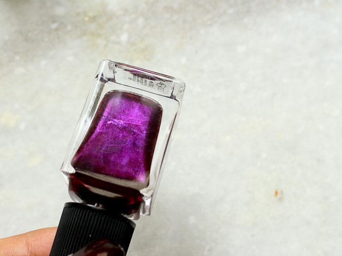gucci absolute purple nail polish6