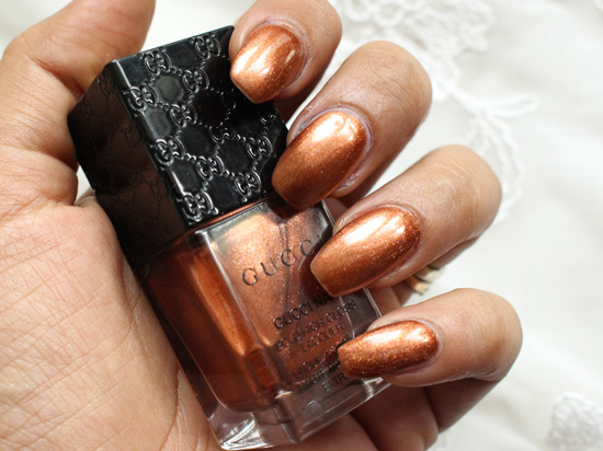 gucci iconic bronzer nail polish 5