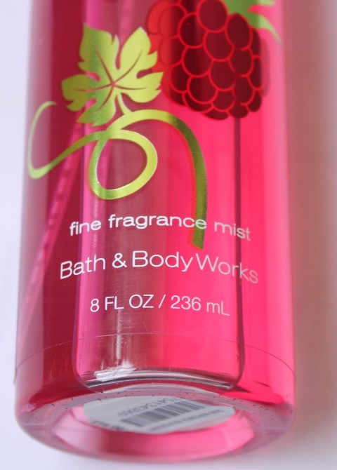 Bath and Body Works Sun-Ripened Raspberry Fine Fragrance Mist packaging