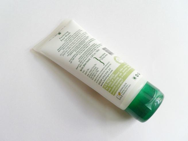 Biotique-Bio-Morning-Nectar-Flawless-Face-Wash-details-at-the-back