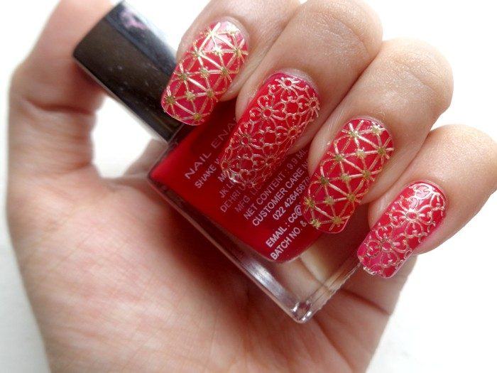 Colorbar Pro Art Effects 004 Floral Delicacy And 005 Tie The Knot Nail Appliqués NOTD3