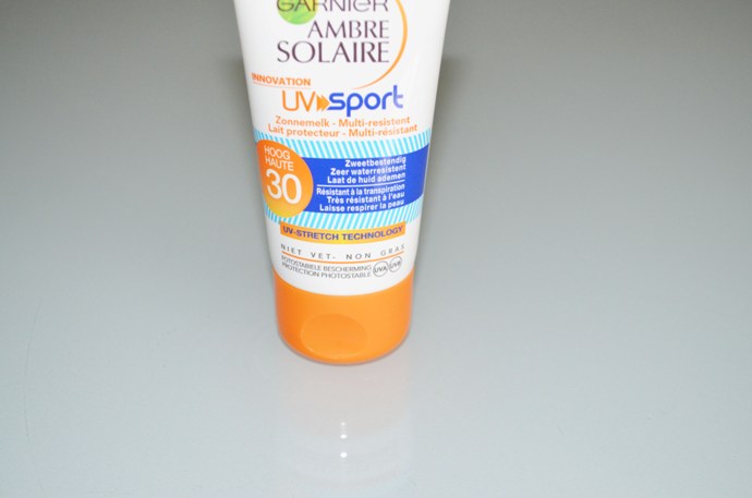Garnier Ambre Solaire UV Sport Sun Protection Lotion SPF 30 packaging