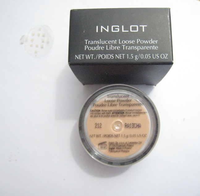 Inglot Translucent Loose Powder details at the back