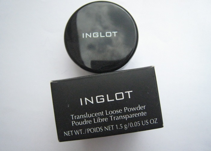 Inglot Translucent Loose Powder packaging