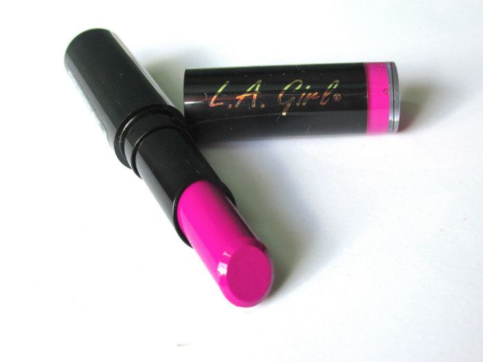 L.A. Girl Manic Matte Flat Velvet Lipstick Review