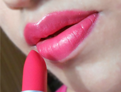 Lakme PM10 Enrich Matte Lipstick lipswatch