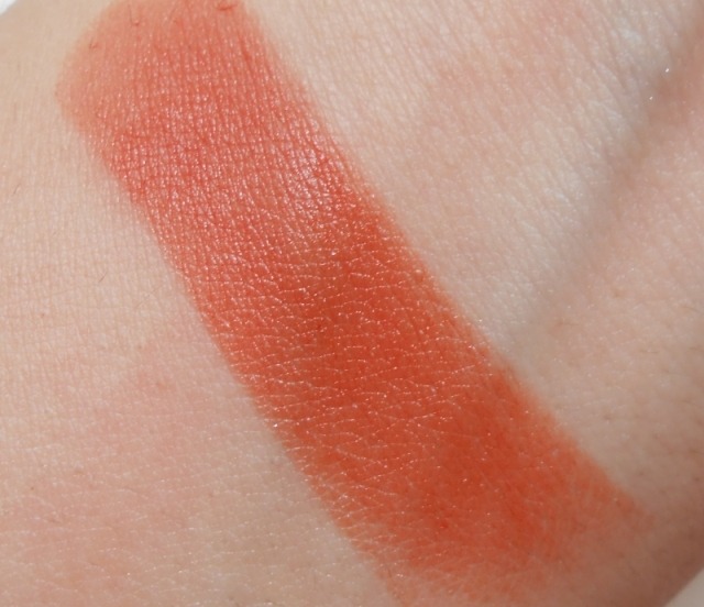 Lotus Makeup Dawn Beauty Ecostay Long Lasting Lip Colour  swatch