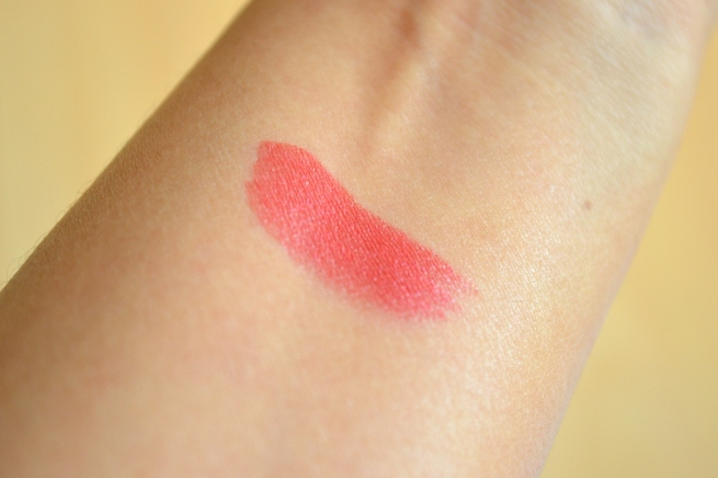 NYC Red Flame Expert Last Lip Color swatch