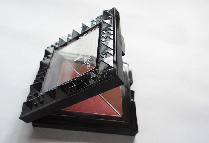 NYX Wine & Dine Cheek Contour Duo Palette packaging