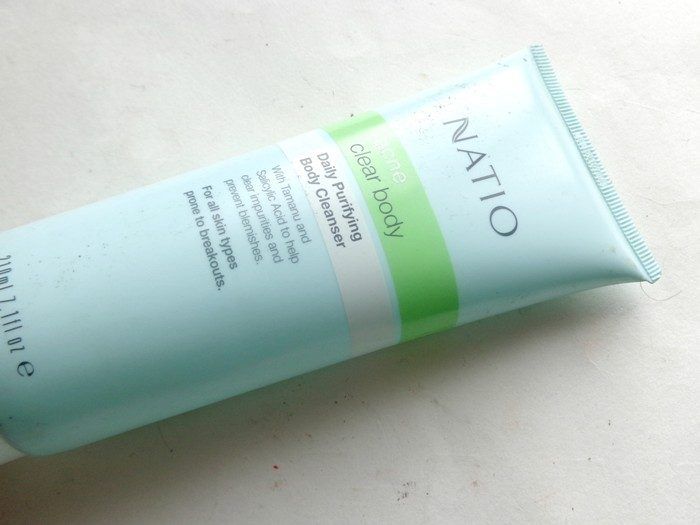 Natio Acne Clear Body Daily Purifying Body Cleanser packaging