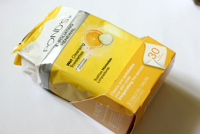 Pond’s Exfoliating Renewal Wet Cleansing Towelettes