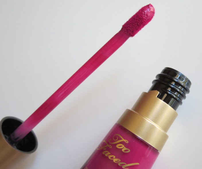 Too Faced Bend and Snap Melted Matte Liquefied Matte Long Wear Lipstick wand
