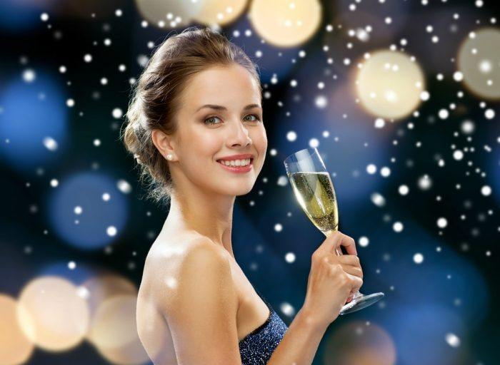 6 Lesser-Known Reasons Champagne is Your Skin and Hair's Best Friend!