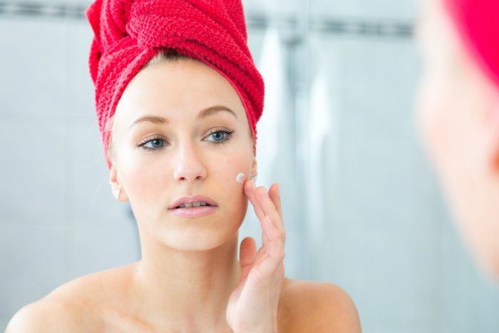 8 Reasons Behind Dry, Red and Flaky Skin and How to Cure it