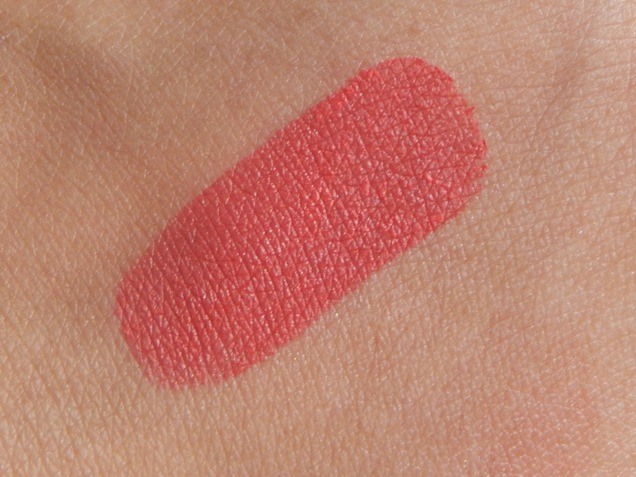 boots-brick-red-no7-match-made-stay-perfect-lipstick-swatch