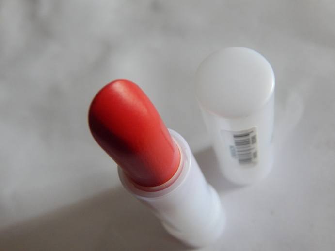 Boots Crimson Natural Collection Moisture Shine Lipstick bullet